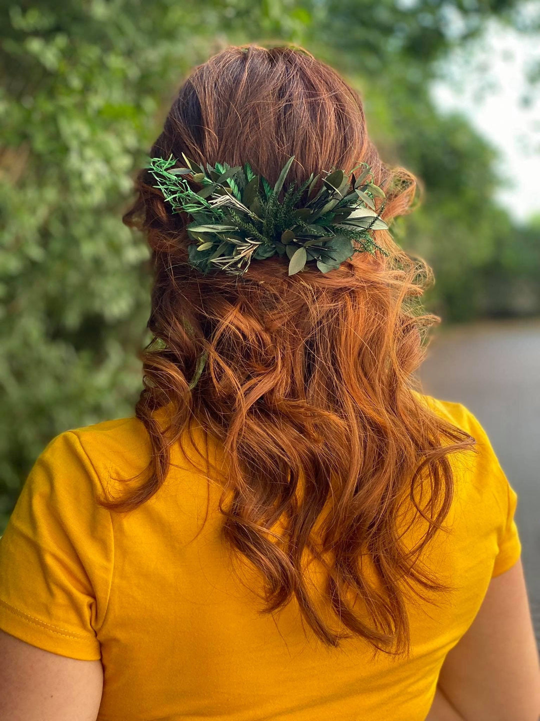 Woodland Bride Hair Comb: Greenery Wedding Accessory – handmade floral hair accessory by magaela