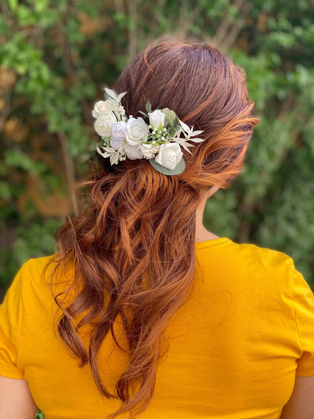 Ivory Floral Bridal Hair Comb: Boho Wedding Headpiece – handmade floral hair accessory by magaela