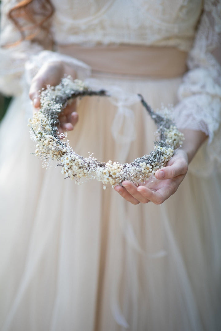 Ivory Flower Crown: Preserved Baby's Breath Bridal Headpiece – handmade floral hair accessory by magaela