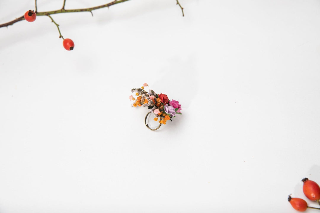 Frida Flower Ring: Colorful Wedding Jewelry, Adjustable Rose Ring – handmade floral hair accessory by magaela