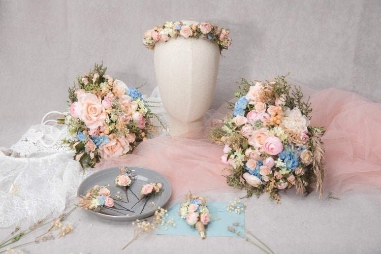 DEPOSIT for custom orders – handmade floral hair accessory by magaela