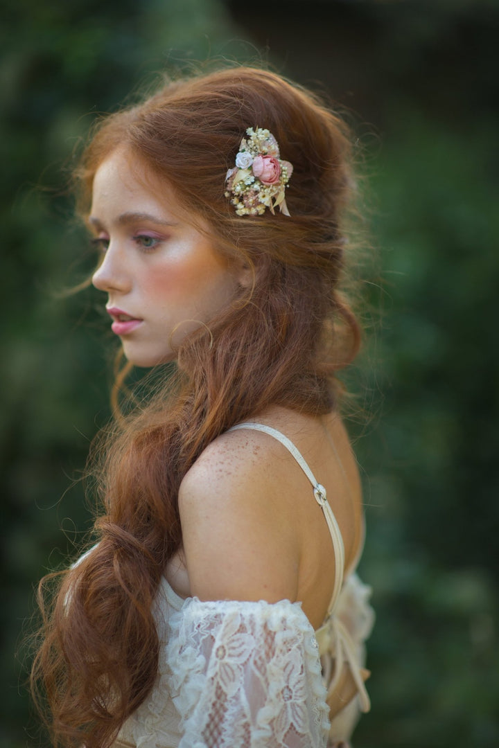 Blush Flower Hair Comb: Romantic Wedding Headpiece – handmade floral hair accessory by magaela