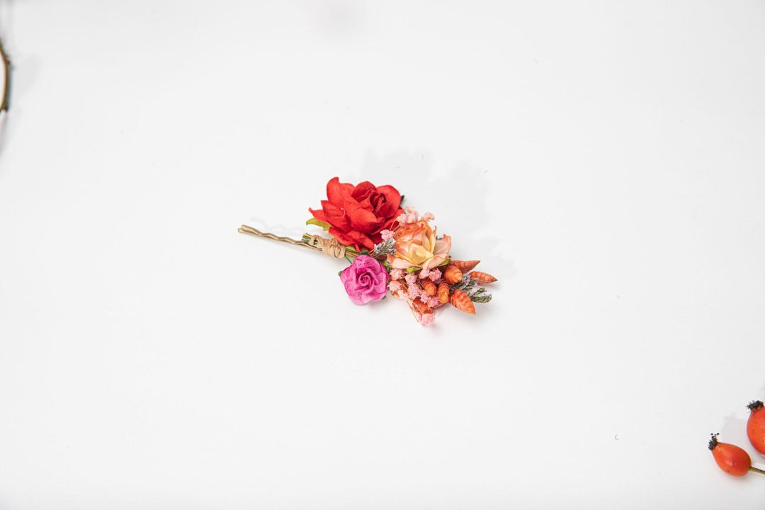 Frida Flower Hair Pins: Wedding Hair Clips, Customizable Jewelry – handmade floral hair accessory by magaela