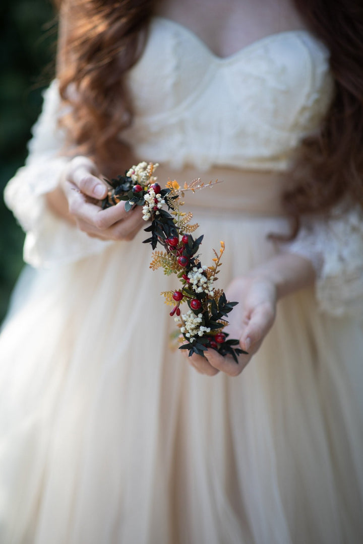 Autumn Bridal Flower Crown: Rose Hips & Baby's Breath Headpiece – handmade floral hair accessory by magaela