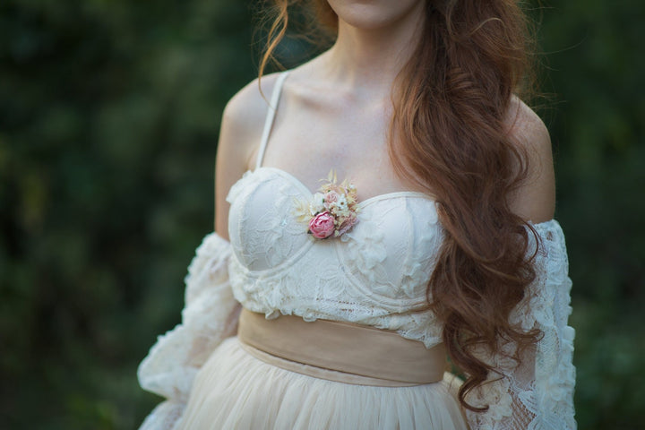 Blush & Ivory Flower Brooch: Romantic Wedding Jewelry – handmade floral hair accessory by magaela