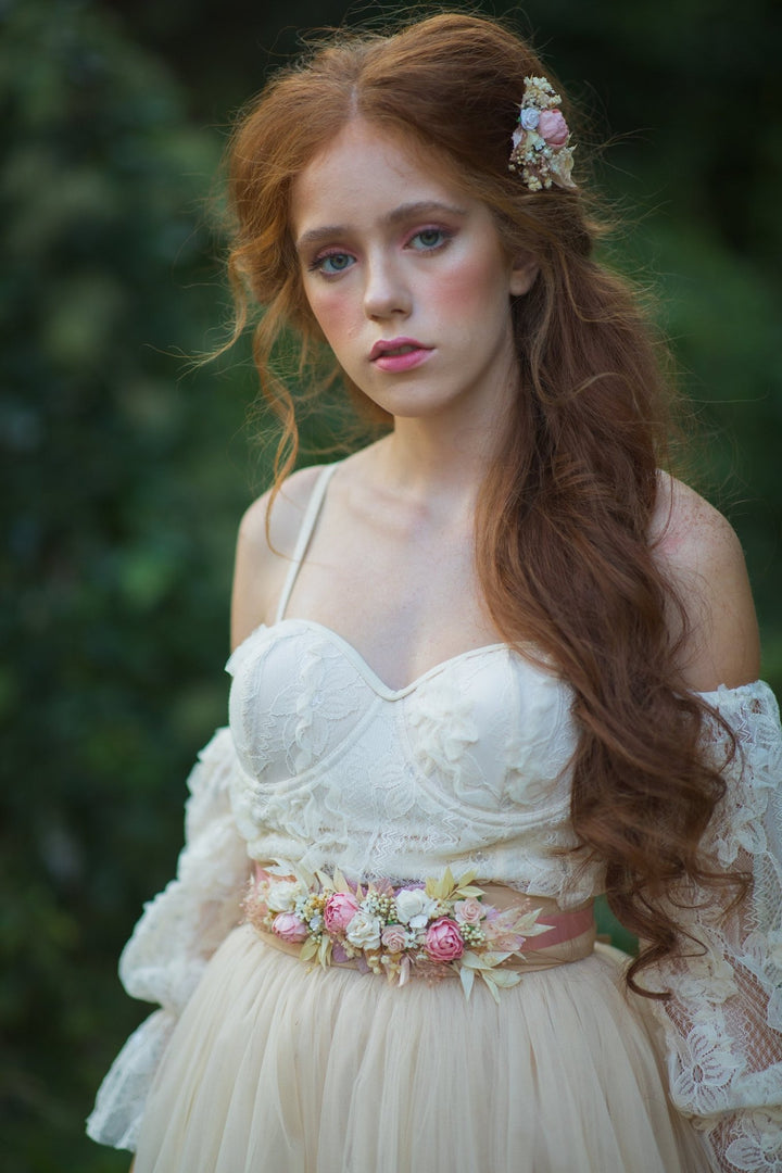 Blush Flower Hair Comb: Romantic Wedding Headpiece – handmade floral hair accessory by magaela