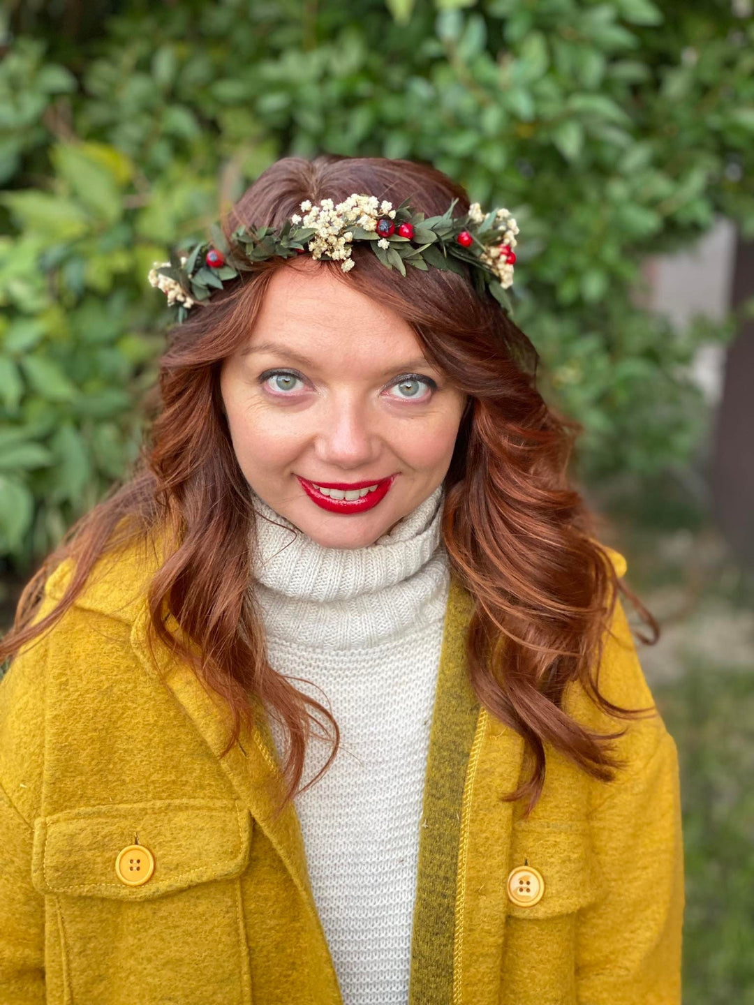 Christmas Hair Crown: Rose Hips, Eucalyptus, Baby's Breath Headpiece – handmade floral hair accessory by magaela