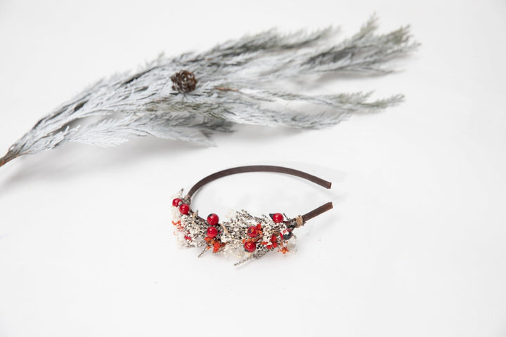 Christmas Berries Headband: Winter Wedding Bridal Headpiece – handmade floral hair accessory by magaela