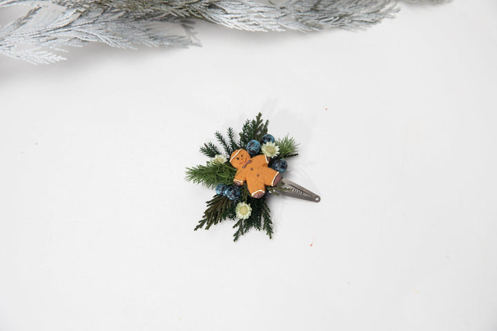 Gingerbread Christmas Hair Clip: Floral Winter Wedding Accessory – handmade floral hair accessory by magaela
