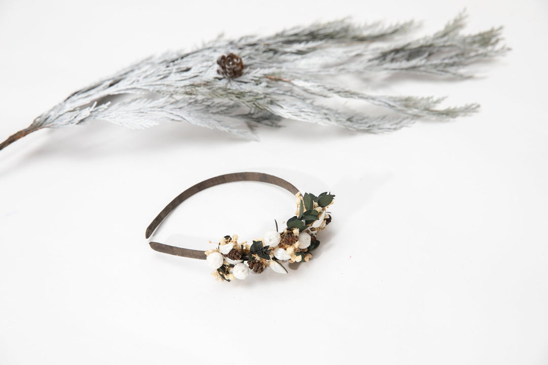 Floral Pine Cone Headband: Winter Wedding Hair Piece – handmade floral hair accessory by magaela