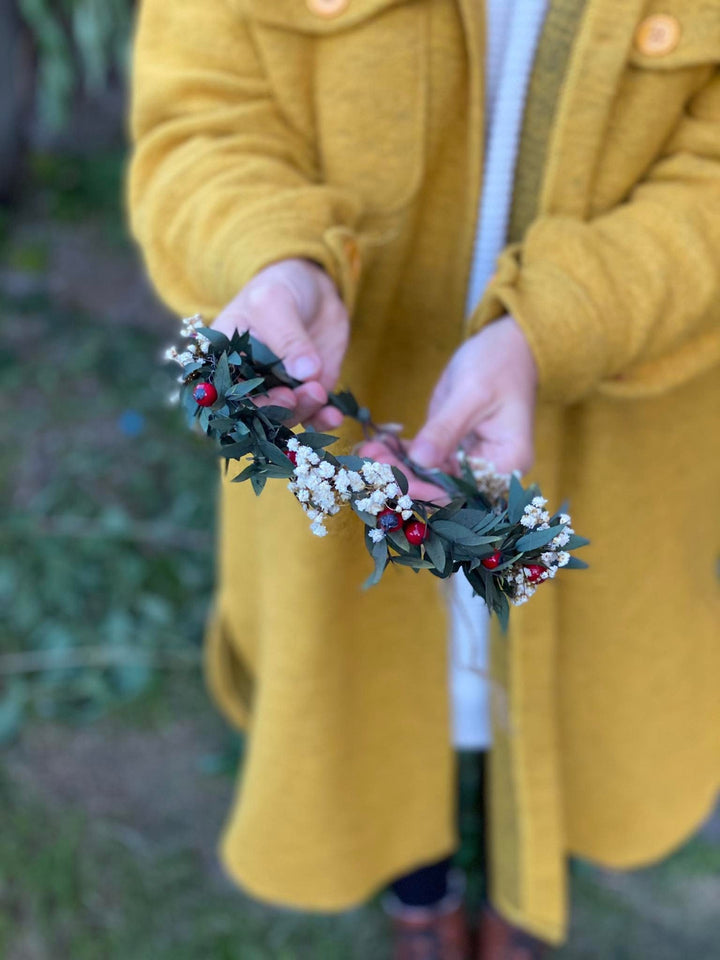 Christmas Hair Crown: Rose Hips, Eucalyptus, Baby's Breath Headpiece – handmade floral hair accessory by magaela