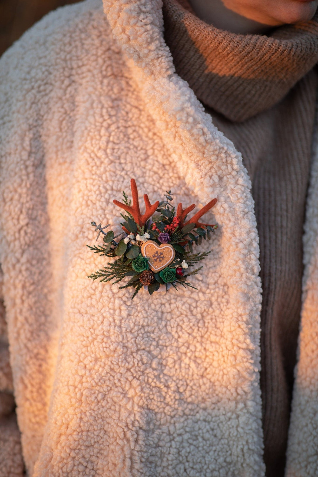 Winter Flower Brooch: Antlers, Gingerbread Heart, Woodland Christmas – handmade floral hair accessory by magaela