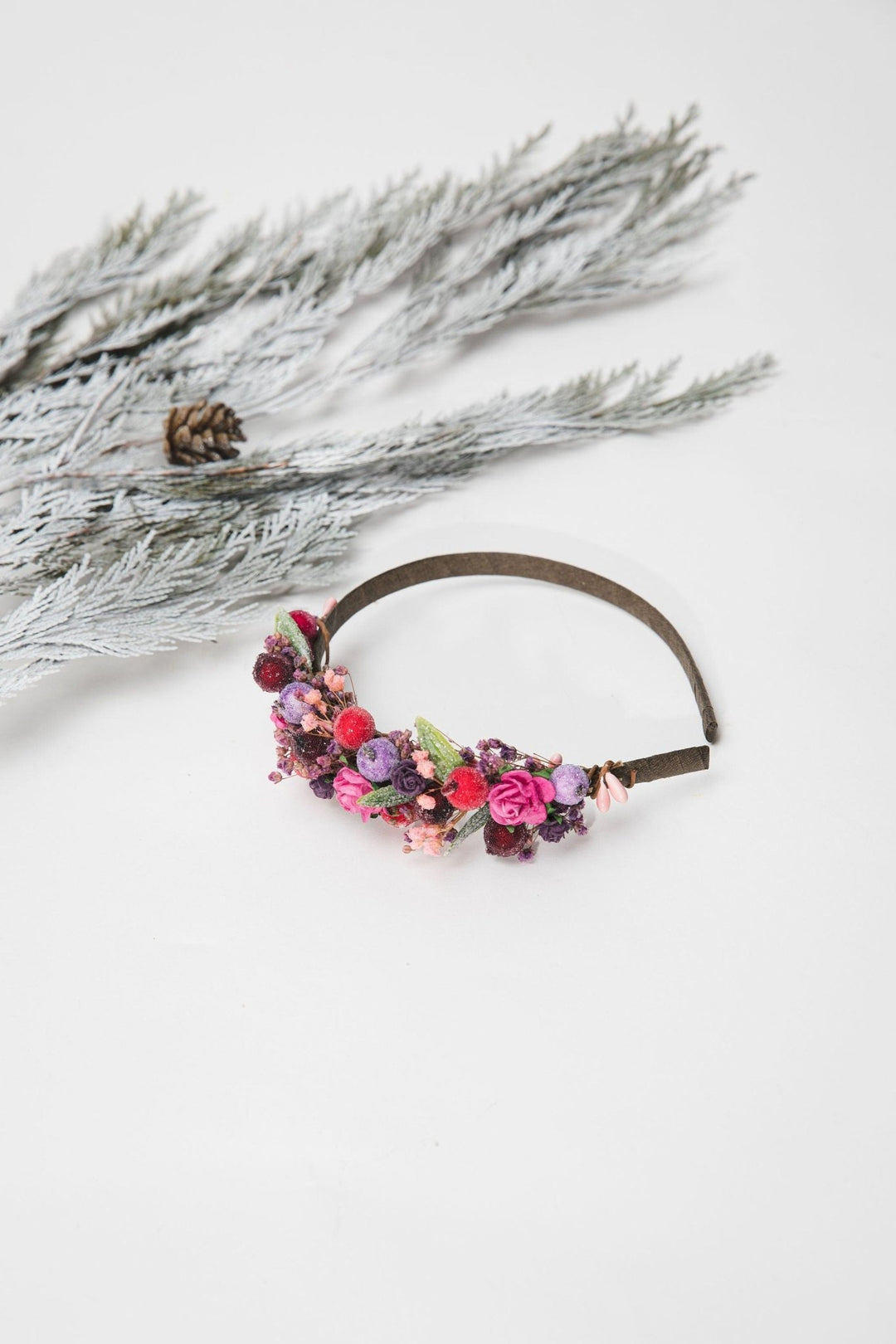Winter Flower Headband: Pine Cones, Pink Roses, Woodland Headpiece – handmade floral hair accessory by magaela