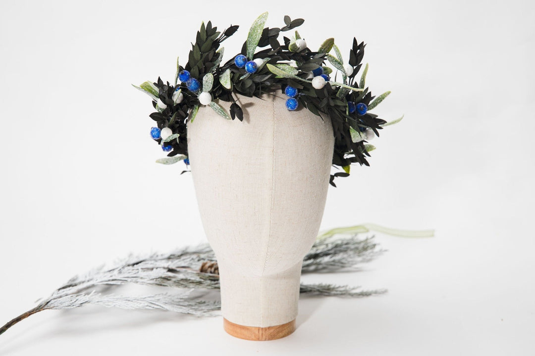 Winter Berry Hair Wreath: Bridal Christmas Crown – handmade floral hair accessory by magaela