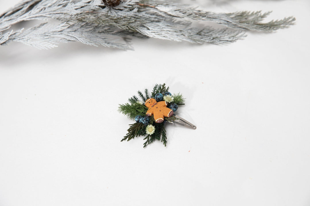 Gingerbread Christmas Hair Clip: Floral Winter Wedding Accessory – handmade floral hair accessory by magaela