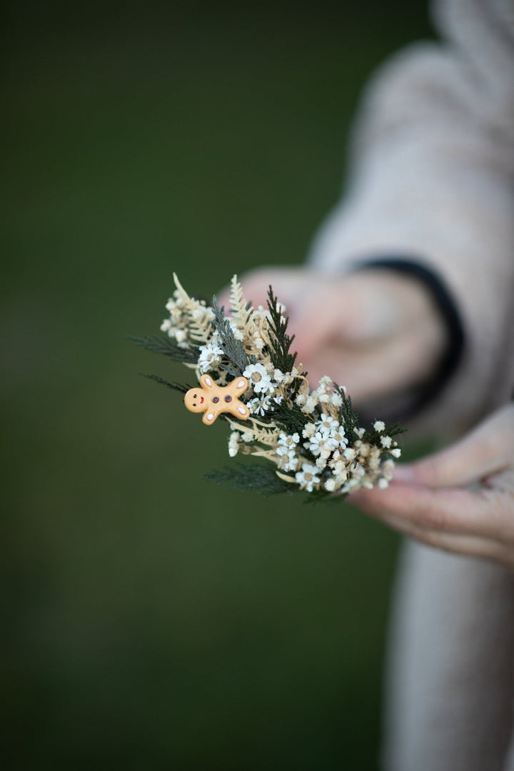 Gingerbread Christmas Headband: Floral Winter Hair Accessory – handmade floral hair accessory by magaela