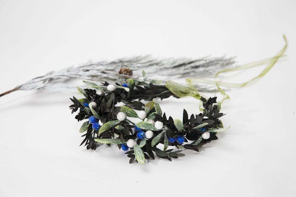 Winter Berry Hair Wreath: Bridal Christmas Crown – handmade floral hair accessory by magaela