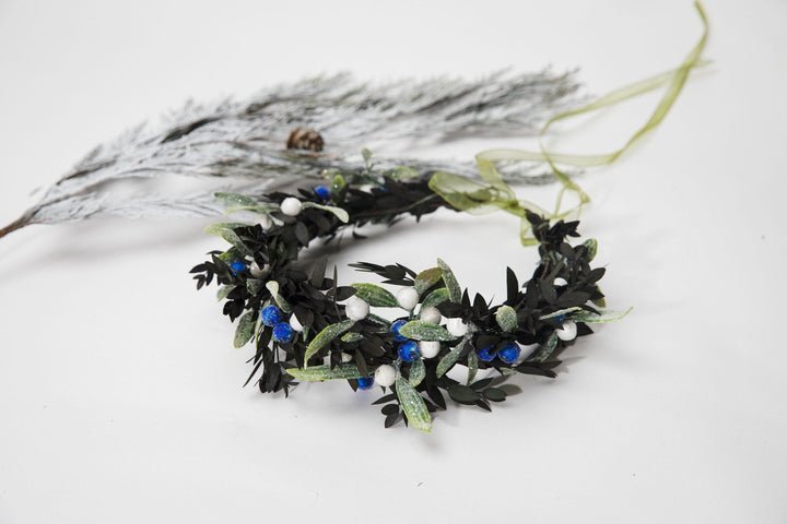 Winter Berry Hair Wreath: Bridal Christmas Crown – handmade floral hair accessory by magaela