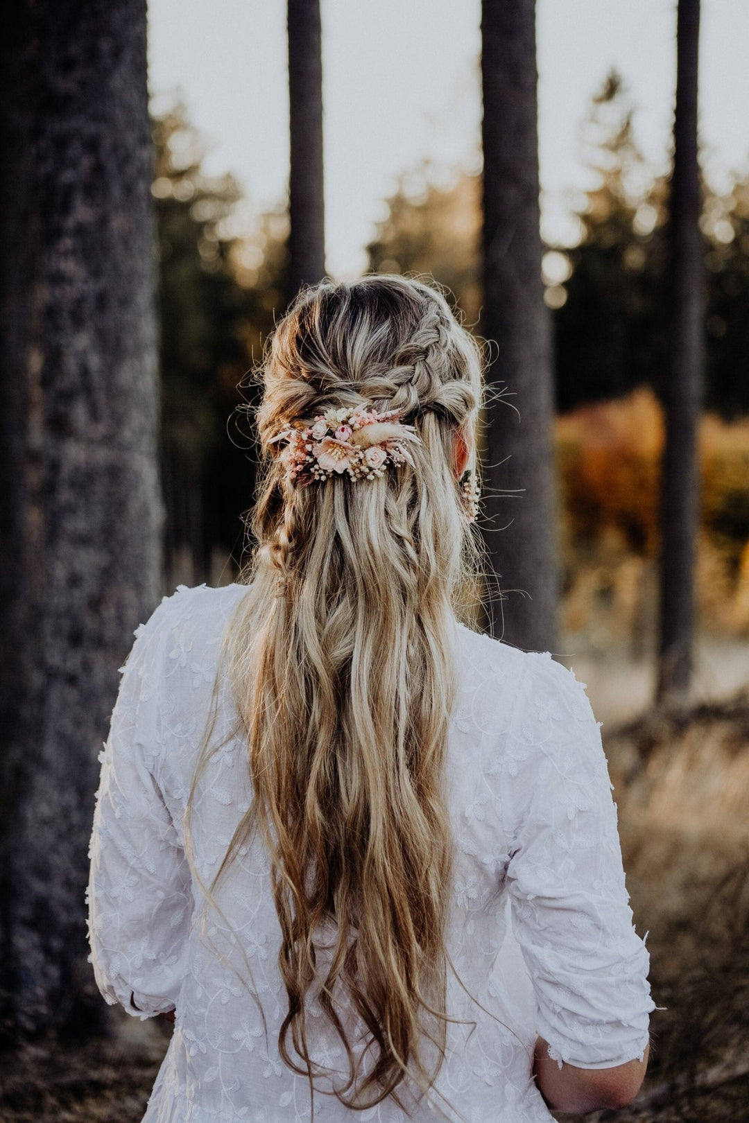 Blush Pink Flower Bridal Comb: Boho Wedding Hair Piece – handmade floral hair accessory by magaela