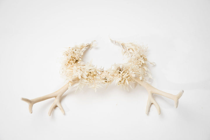 Beige Flower Crown with Antlers: Halloween Bridal Headpiece – handmade floral hair accessory by magaela