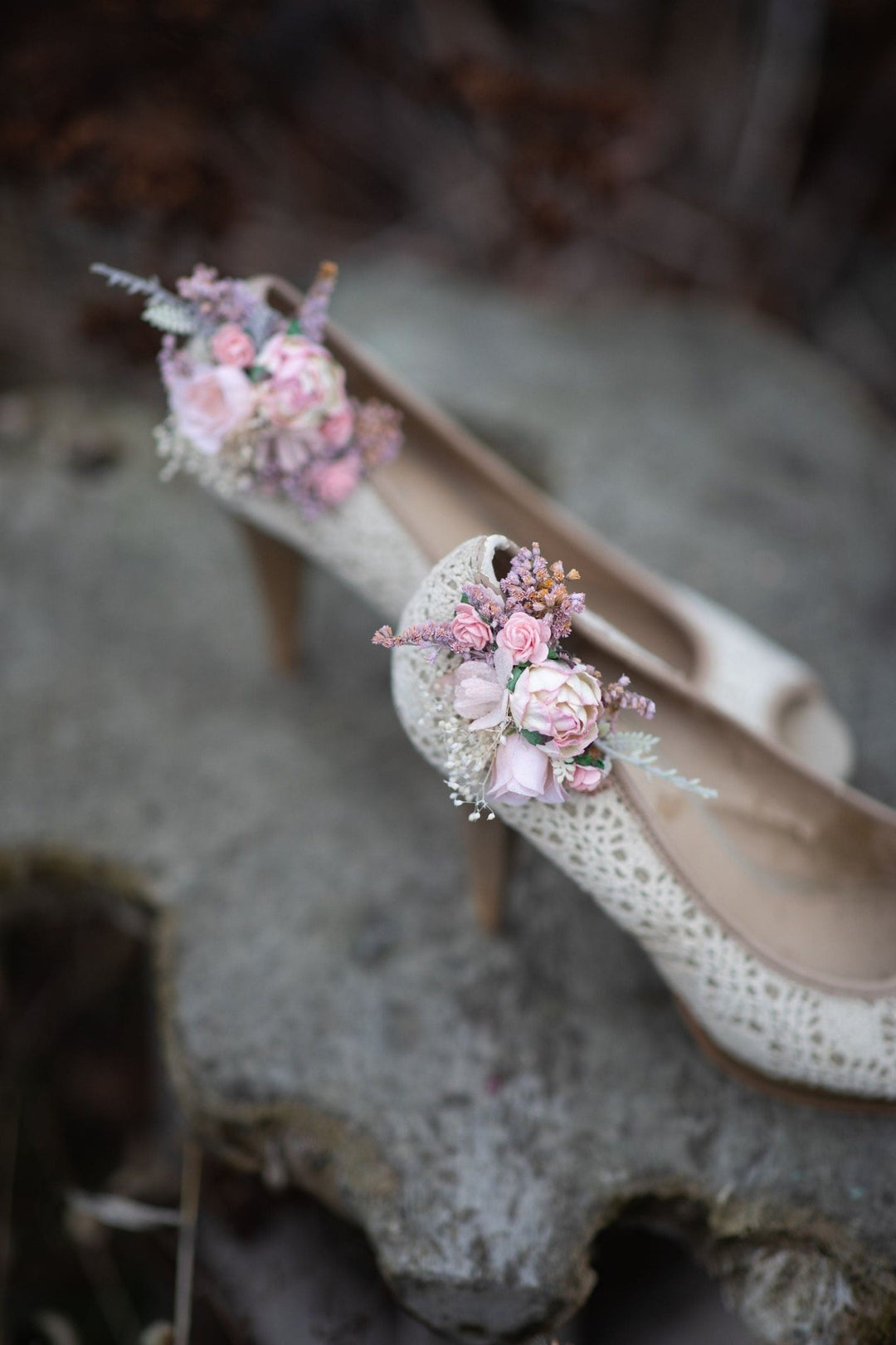 Romantic Pink Flower Shoe Clips: Bridal Wedding Accessory – handmade floral hair accessory by magaela