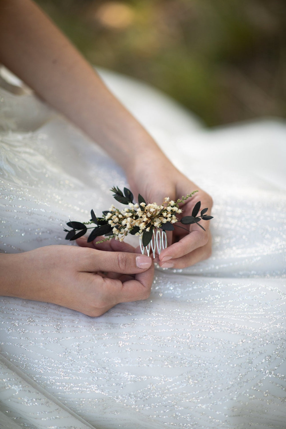Baby's Breath Wedding Hair Comb: Greenery Bridal Accessory – handmade floral hair accessory by magaela