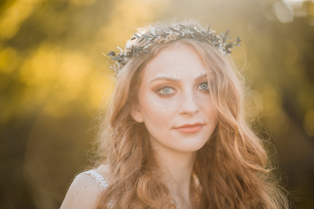 Greenery Wedding Crown: Preserved Eucalyptus Flower Headpiece – handmade floral hair accessory by magaela