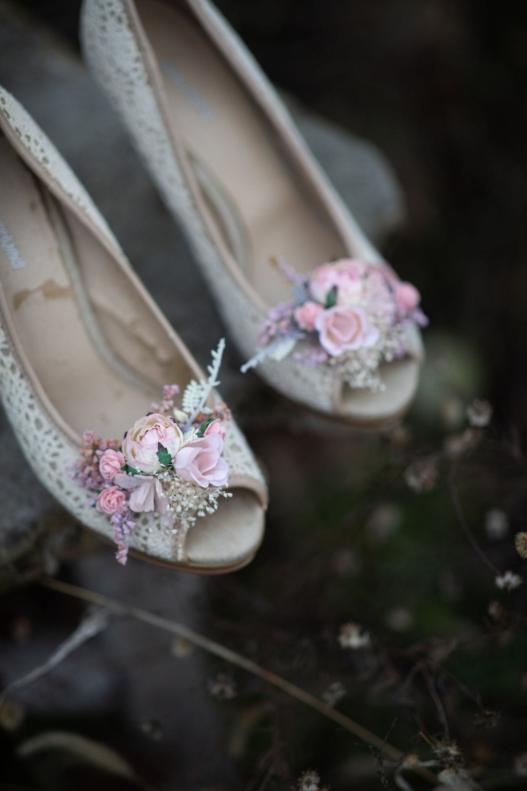 Romantic Pink Flower Shoe Clips: Bridal Wedding Accessory – handmade floral hair accessory by magaela