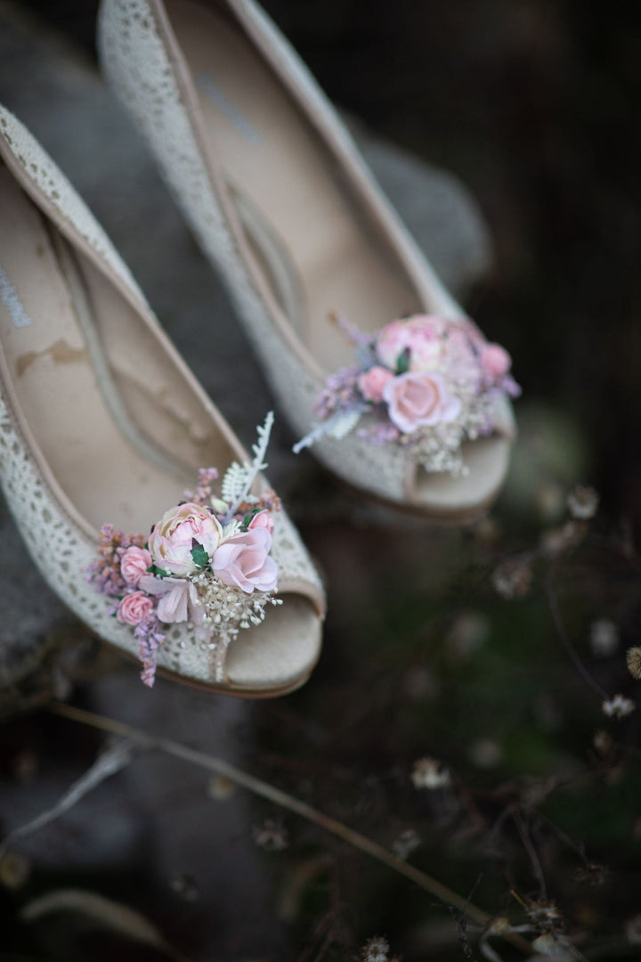 Romantic Pink Flower Shoe Clips: Bridal Wedding Accessory – handmade floral hair accessory by magaela
