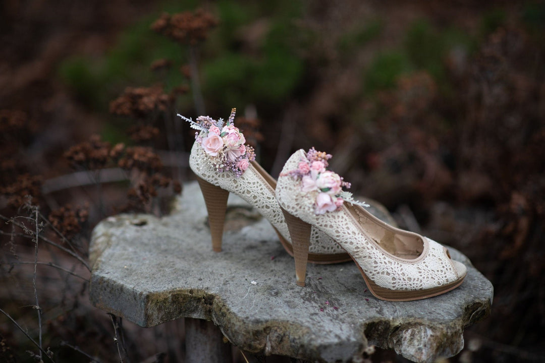 Romantic Pink Flower Shoe Clips: Bridal Wedding Accessory – handmade floral hair accessory by magaela