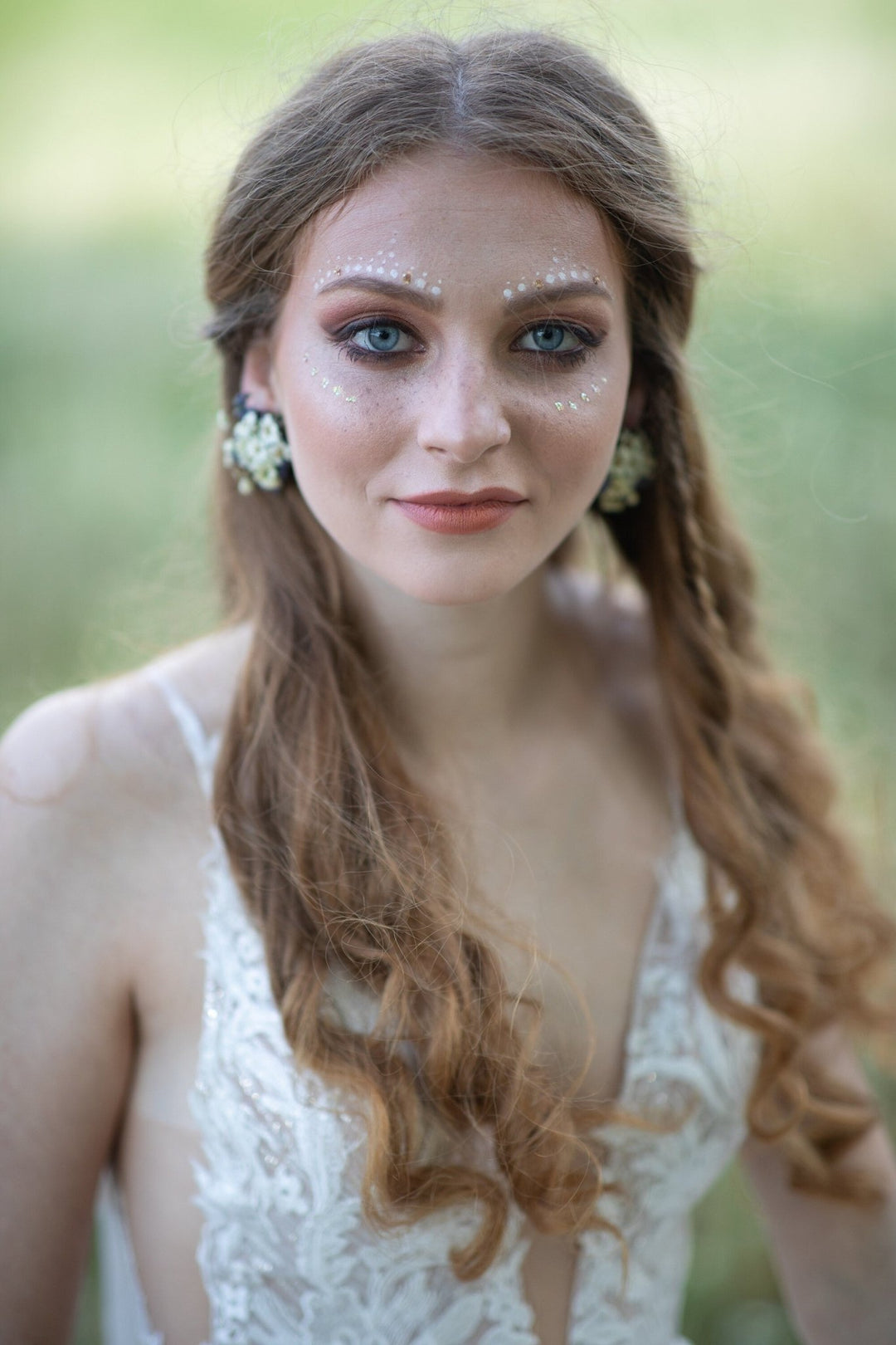 Lavender Flower Earrings: Ivory Wedding Jewelry, Natural Bridal Earrings – handmade floral hair accessory by magaela