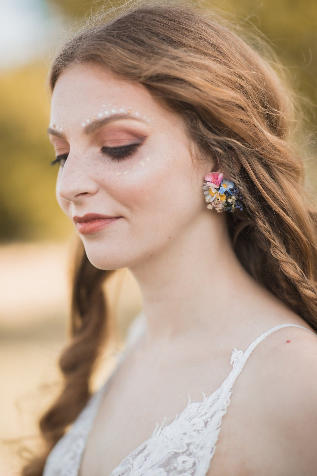 Meadow Flower Stud Earrings: Colorful Bridal Wedding Accessories – handmade floral hair accessory by magaela