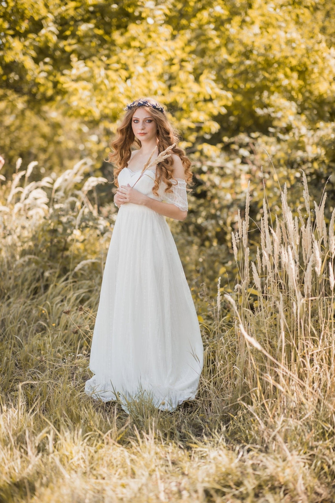 Lavender Baby's Breath Flower Crown: Natural Bridal Headpiece – handmade floral hair accessory by magaela