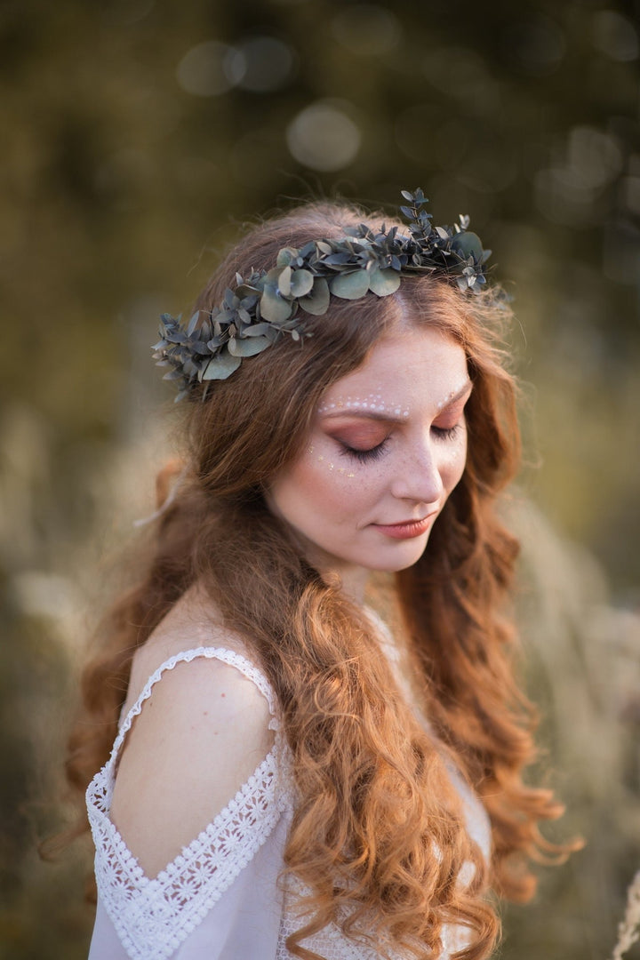 Eucalyptus Bridal Crown: Preserved Greenery Wedding Hair Wreath – handmade floral hair accessory by magaela