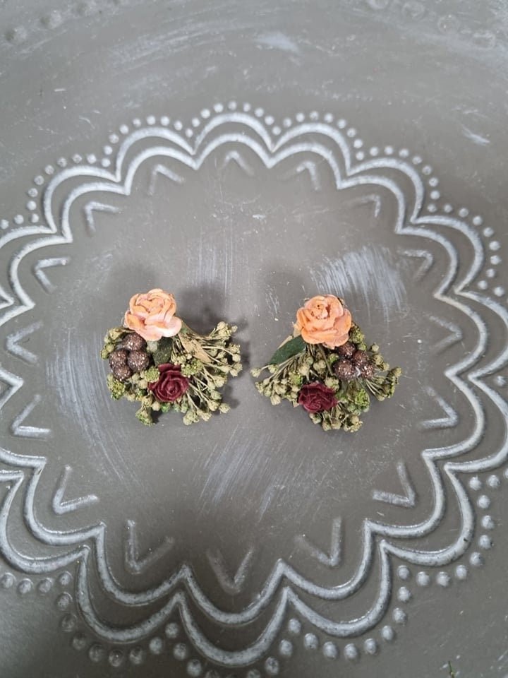 Burgundy Rose Flower Crown: Boho Autumn Wedding Hair Wreath – handmade floral hair accessory by magaela