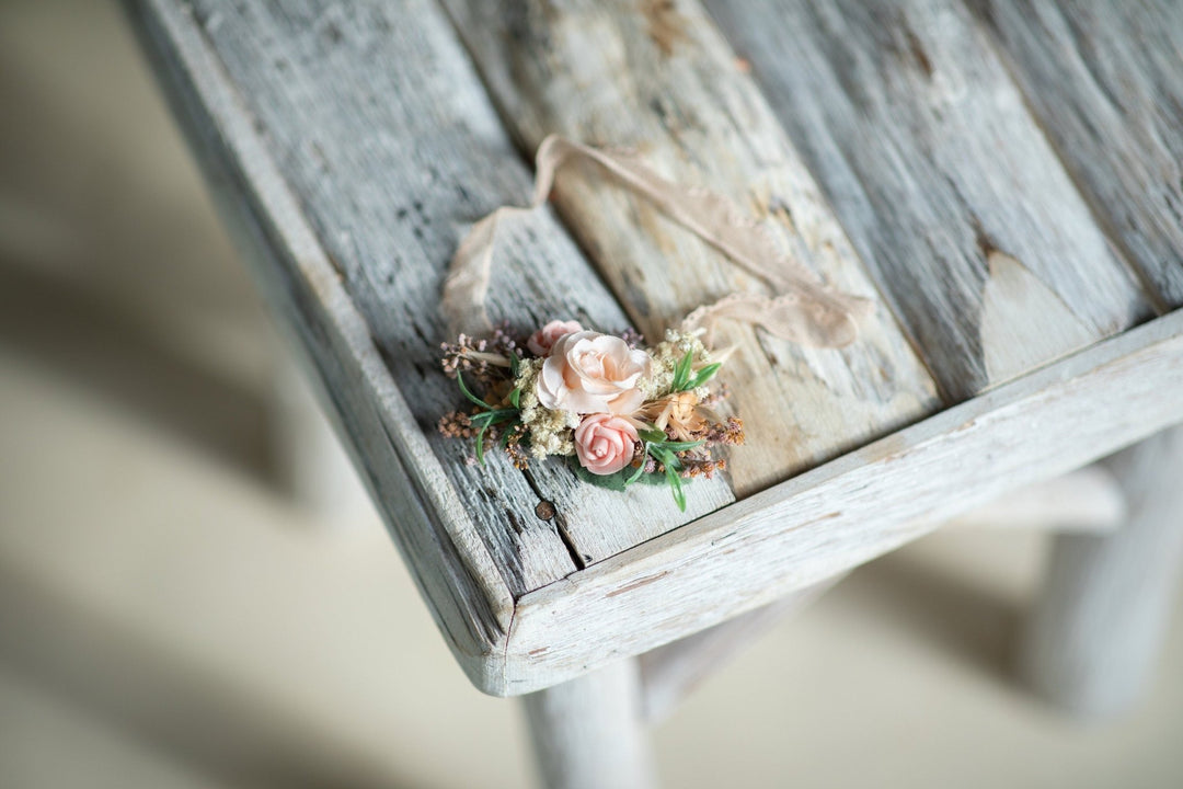 Peach Flower Bridal Garter: Pink Rose Wedding Jewelry – handmade floral hair accessory by magaela
