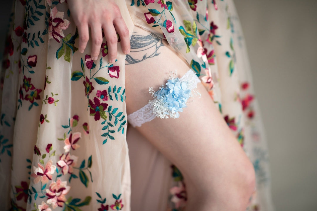 Bridal Garter: Preserved Hydrangea & Gypsophila, Baby Blue Lace – handmade floral hair accessory by magaela