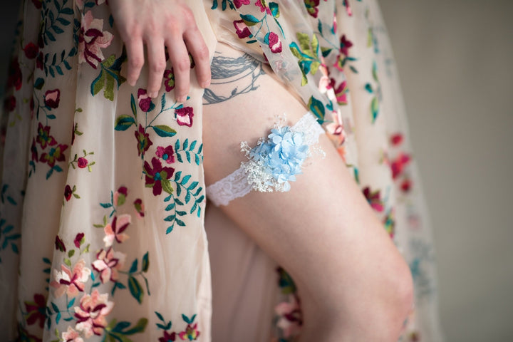 Bridal Garter: Preserved Hydrangea & Gypsophila, Baby Blue Lace – handmade floral hair accessory by magaela
