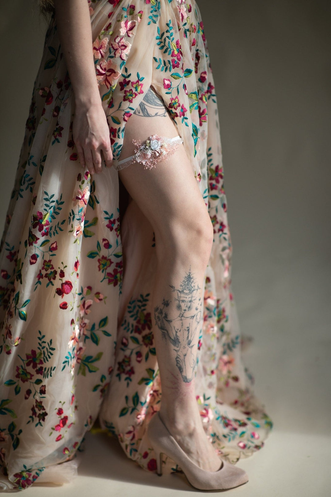 White Peony Flower Wedding Garter: Blush Pink Lace Bridal Accessory – handmade floral hair accessory by magaela