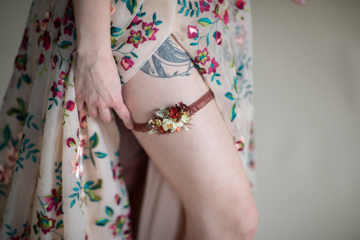 Autumn Floral Bridal Garter, Burgundy Maroon Wedding Accessory – handmade floral hair accessory by magaela