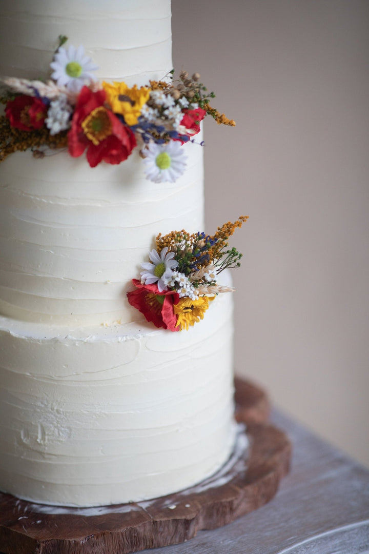 Wildflower Wedding Cake Toppers: Poppy & Daisy Floral Arrangement – handmade floral hair accessory by magaela