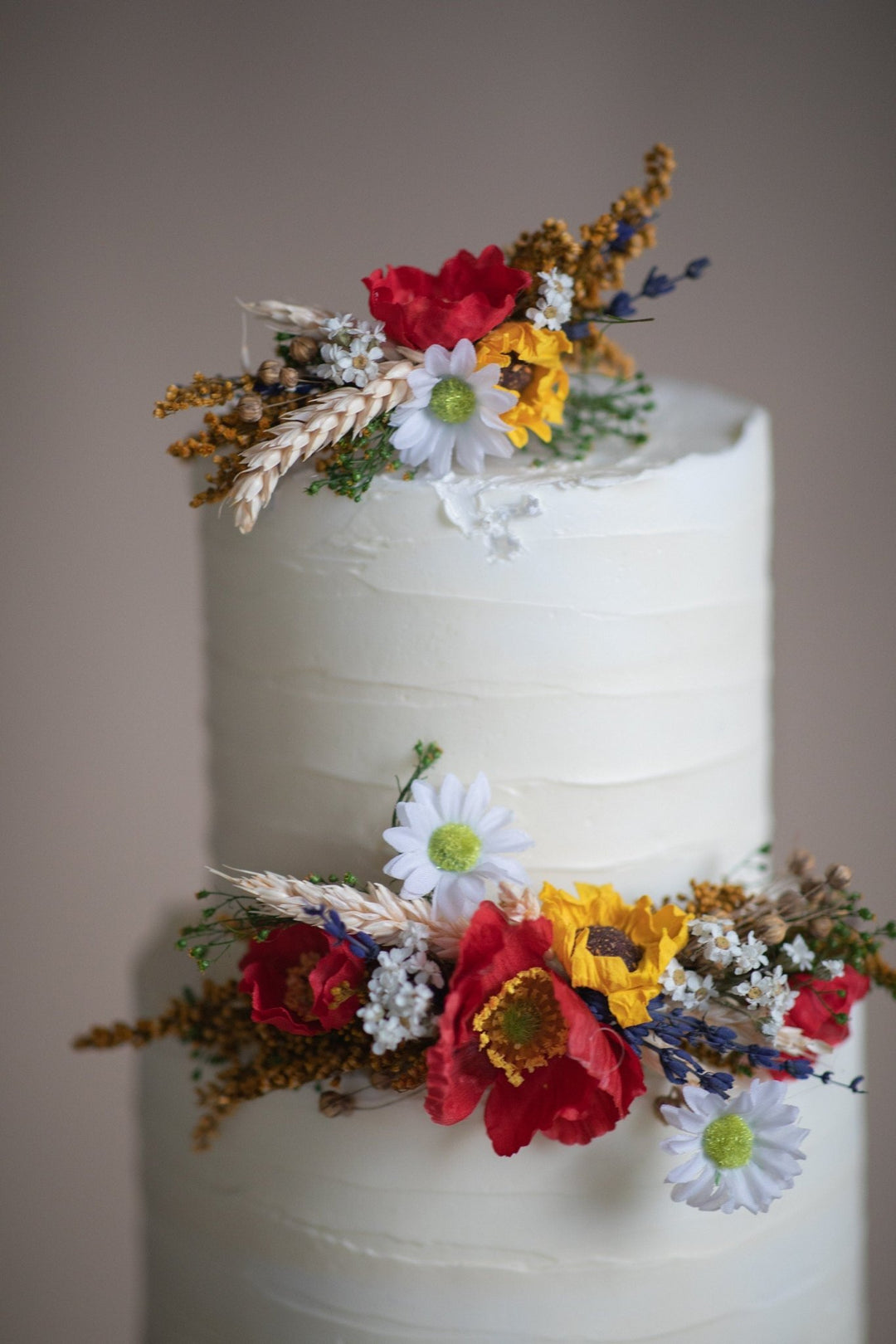 Wildflower Wedding Cake Toppers: Poppy & Daisy Floral Arrangement – handmade floral hair accessory by magaela
