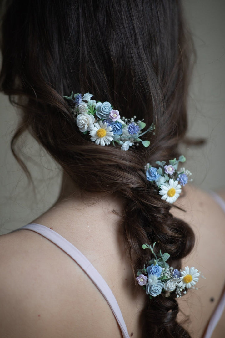 Daisy Hair Comb & Pins: Pastel Blue Meadow Wedding Accessories – handmade floral hair accessory by magaela
