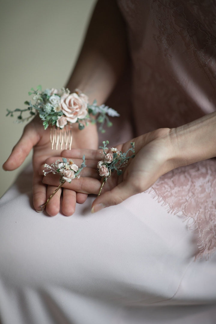 Blush Rose Wedding Hair Comb & Pins: Romantic Bridal Hairstyle – handmade floral hair accessory by magaela
