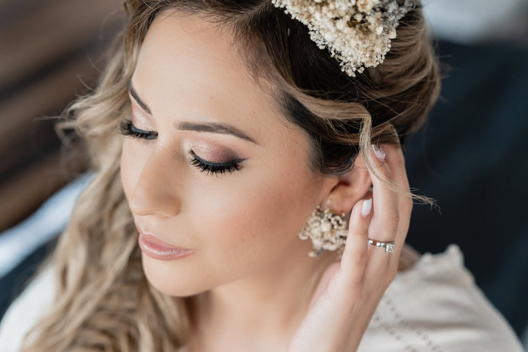 Ivory Flower Bridal Headband: Preserved Flower Wedding Hair Crown – handmade floral hair accessory by magaela