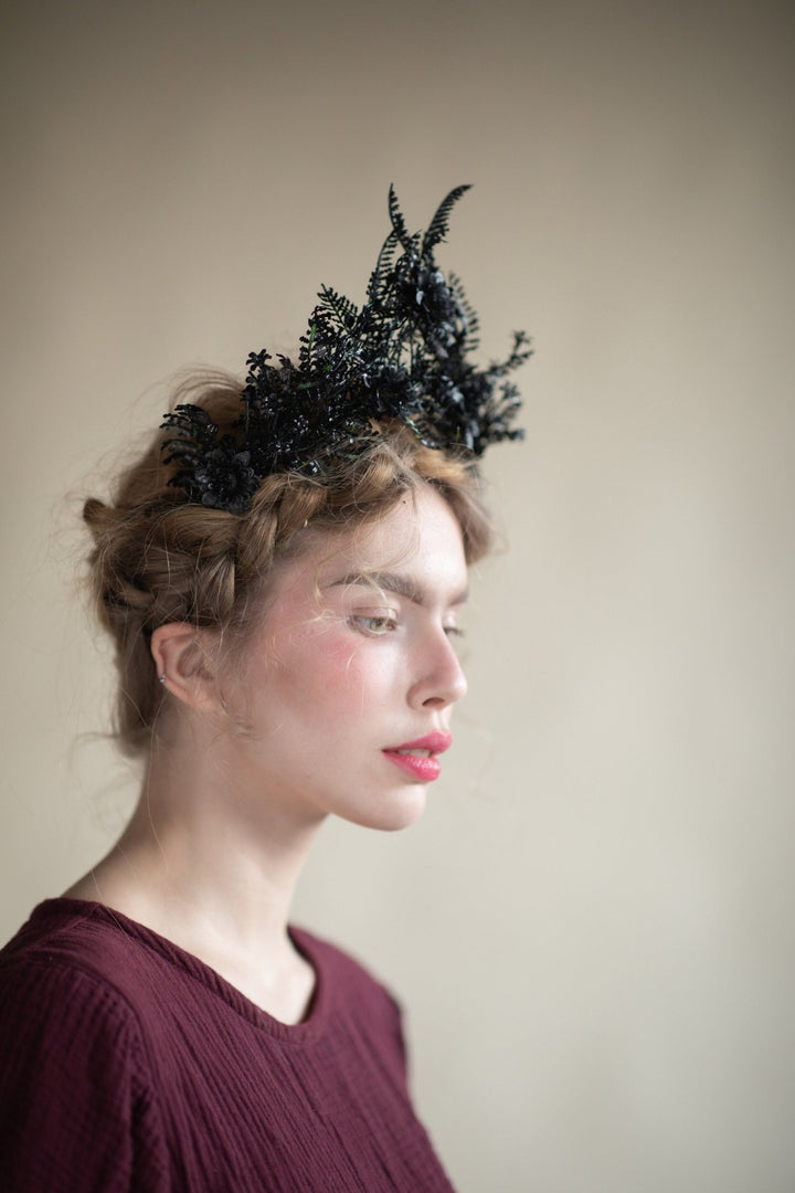 Black Flower Wedding Crown: Gothic Bride Hair Accessory – handmade floral hair accessory by magaela