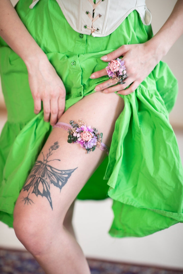 Purple Flower Bridal Garter: Romantic Wedding Toss Garter – handmade floral hair accessory by magaela