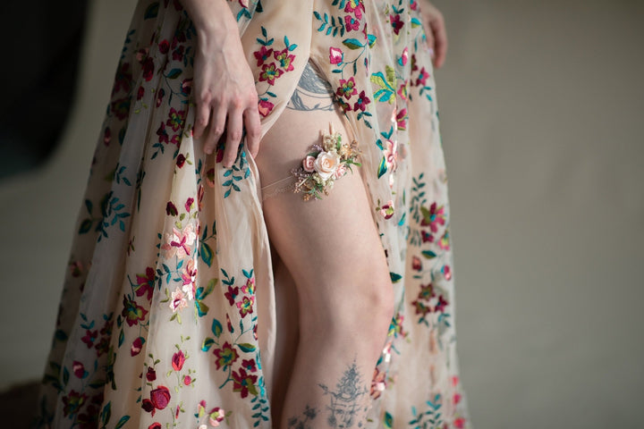 Peach Flower Bridal Garter: Pink Rose Wedding Jewelry – handmade floral hair accessory by magaela