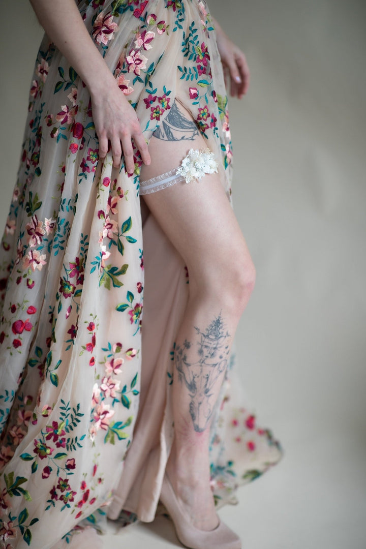 White Flower Wedding Garter: Lace Bridal Toss Garter – handmade floral hair accessory by magaela