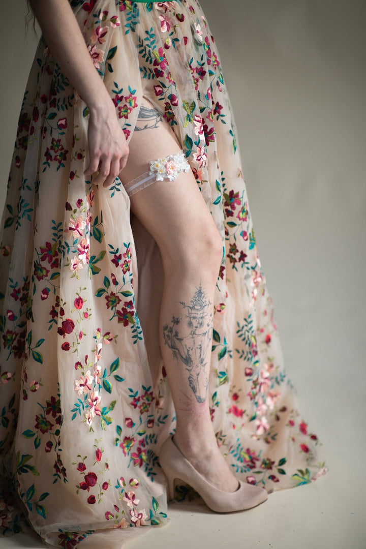 Floral Lace Wedding Garter: Customizable Bridal Accessory – handmade floral hair accessory by magaela